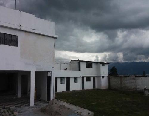 TERRENO CON VIVIENDA DE 583M2 EN TABACUNDO