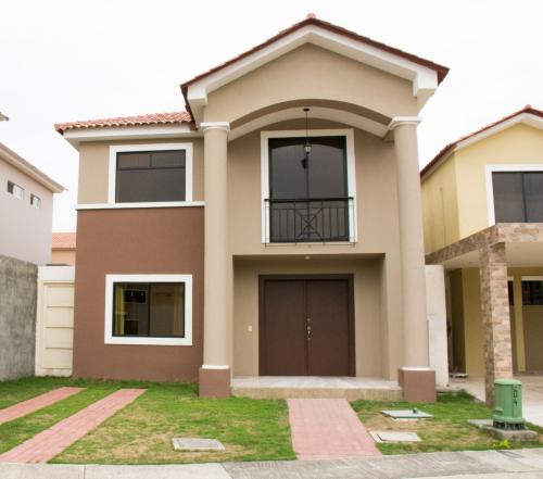 Casa En Venta - Urbanización Ciudad Celeste