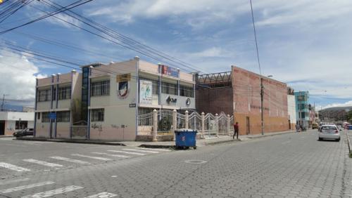 Se vende  propiedad (EDIFICACIÓN) en Ibarra Provincia de Imbabura