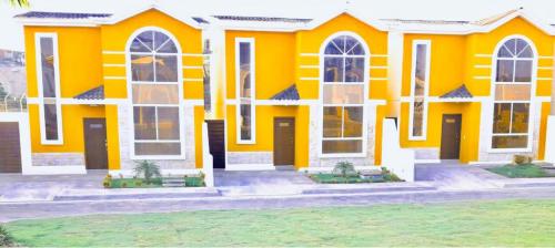 VENTA DE HERMOSAS CASAS EN CONJUNTO HABITACIONAL RANIA -MANTA