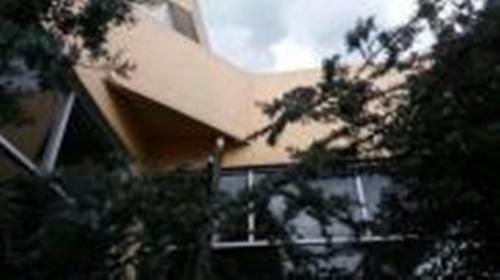 VENDO DE OPORTUNIDAD CASA EN SAN PEDRO DE TABOADA (QUITO) ESTILO MODERNO - NEGOCIABLES