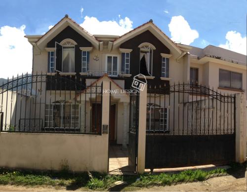 CASA DE VENTA EN CUENCA, SECTOR RACAR