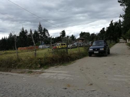 Se vende 7500 m2, esquinero en Otavalo con casa de campo