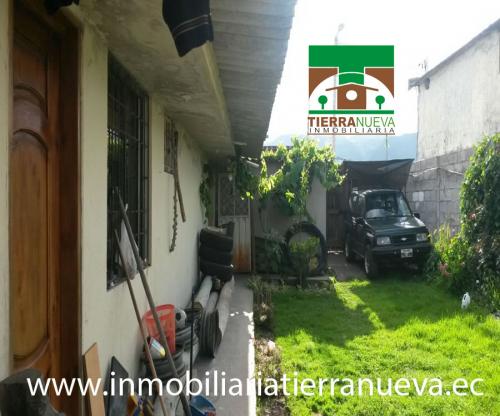 EN VENTA CASA EN EL CENTRO DE URCUQUI 