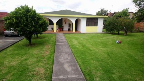 Hermosa Casa En El Valle De Los Chillos - La Armenia 1
