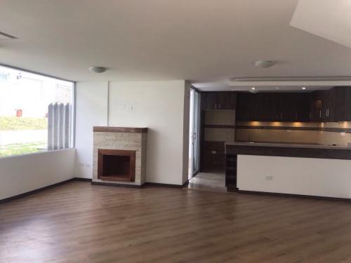 BONITA CASA EN EL PINAR ALTO