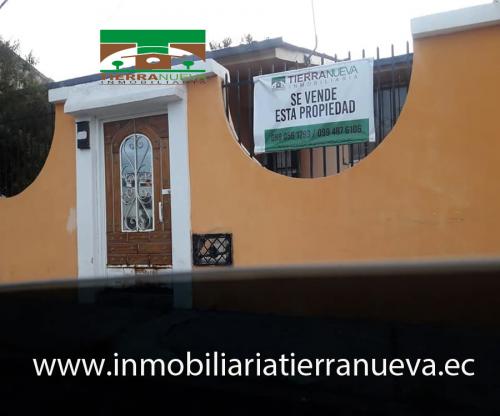 EN VENTA CASA ESQUINERA EN OTAVALO