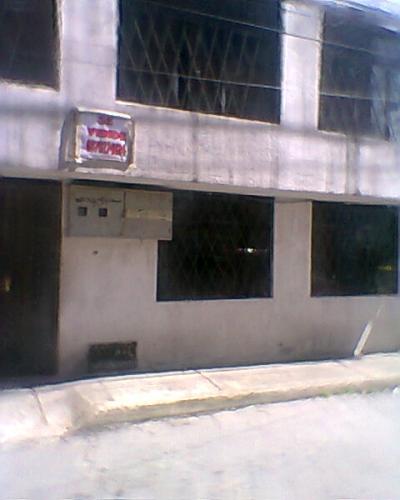 LINDA PROPIEDAD: CASA DOS PISOS MAS DPTOS INDEPENDIENTE, QUITO SUR !!