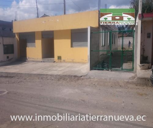 EN VENTA HERMOSA CASA EN LA URBANIZACIÓN PRIMERO DE MAYO – CAYAMBE