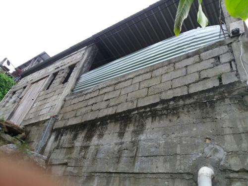 Vendo casa en construcción en Colinas de la Alborada