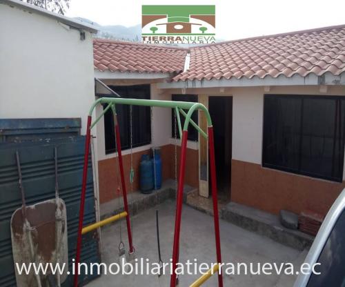 SE VENDE EN OTAVALO CASA DE CAMPO 