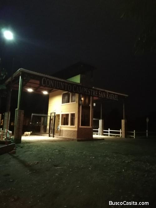 QUINTA VACACIONAL SAN RAFAEL,BUCAY,ECUADOR