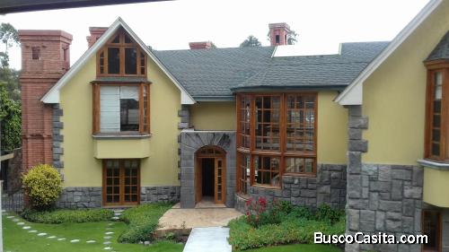 OPORTUNIDAD DE VENTA CASA EXCLUSIVA URBANIZACION PRIVADA CAMPO ALEGRE 