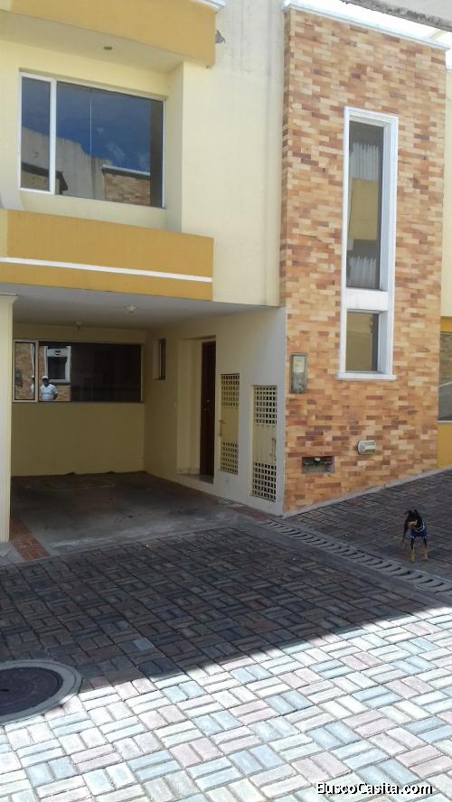 IDEAL PARA FAMILIA PEQUEÑO O PAREJA 