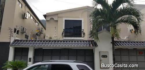 Vendo casa en Colinas de los Ceibos