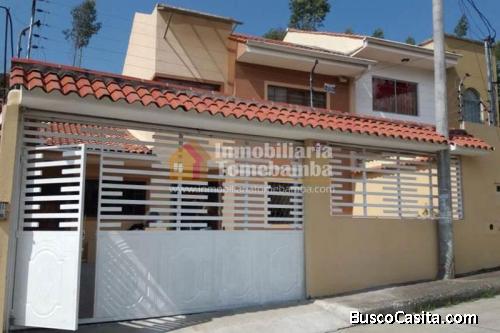 CASA DE VENTA EN CUENCA SECTOR MALL DE RACAR