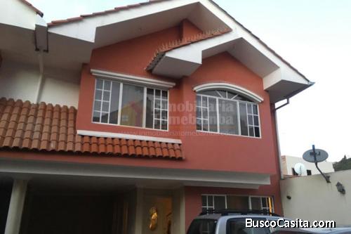 CASA DE VENTA EN CUENCA EN LA CALLE ROMA - MACHÁNGARA