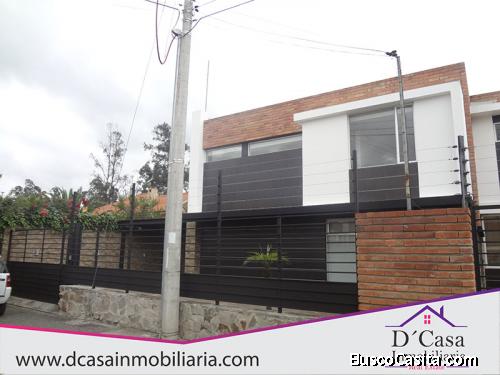 Casa de venta - Chaullabamba, 3 dormitorios, 4 garajes, jardín / 0998694960