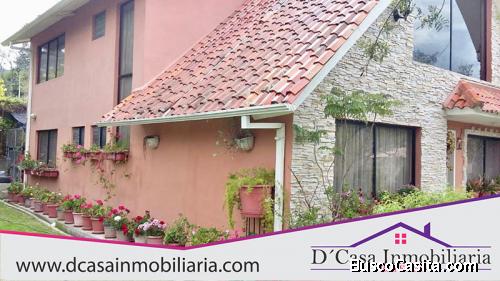 Casa de venta - Chaullabamba, 3 dormitorios, 4 garajes, áreas verdes / 0998694960