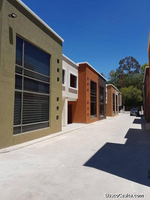 Hermosa Casa – Condominio La Rioja