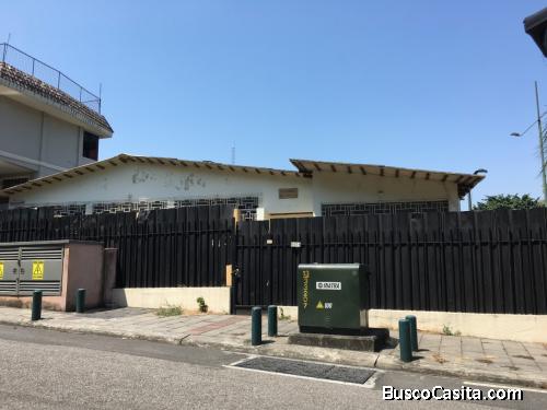 LOS CEIBOS,POR REMODELAR,5 DORMITORIOS $110.000