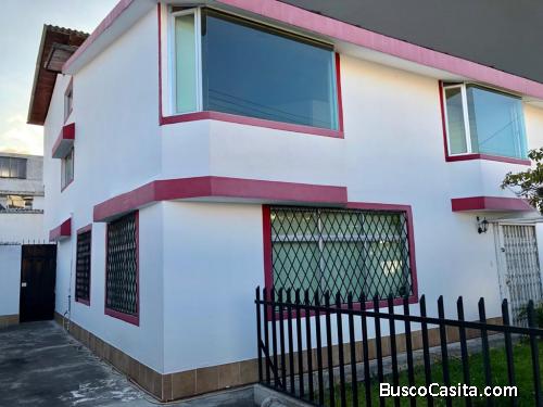 CASA EN VENTA PARA OFICINAS, CAPACITACION ó RENTERA 