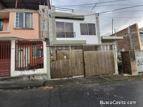 CASA DE VENTA EN LA ESTEBAN GODOY