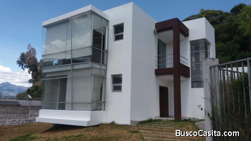 CHILLOS, Propiedad en venta, en el COLIBRI, 900m2 de terreno y 240m2 de construcción