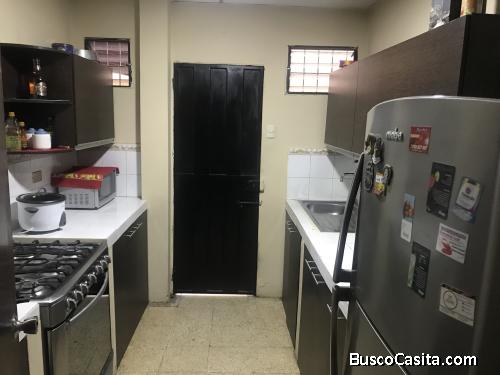 VENTA CASA EN SAMANES VI (150 mt2 cubierto- 200 mts totales)