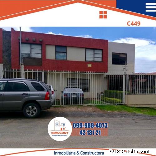 Hermosa Casa de Venta, en el Sector Colegio Santana