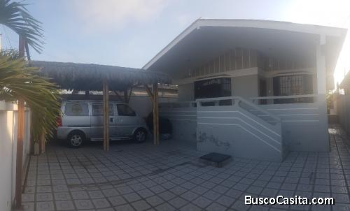 EN VENTA CONFORTABLE CASA CERCA DE LA PLAYA