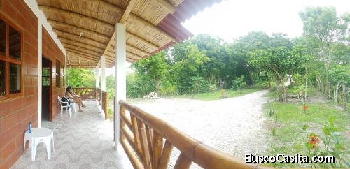 EN VENTA CASA DE ESTRENO EN VÍA A DOS MANGAS EN TERRENO 2000M2