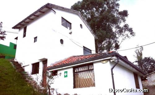 De OPORTUNIDAD!! CASA EN VENTA EN EL VALLE DE LOS CHILLOS 