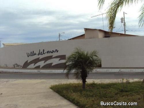 VENDO VILLA ESQUINERA AMOBLADA EN URB PRIVADA VIA PUNTA CARNERO