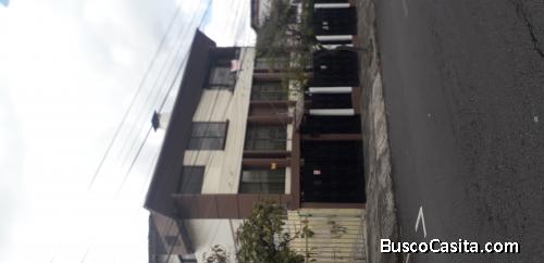 Arriendo amplia casa para oficinas o viviendas