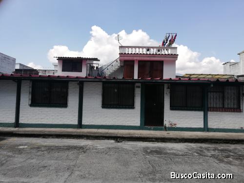 VENDO HERMOSA CASA EN CONDOMINIOS EL BATAN