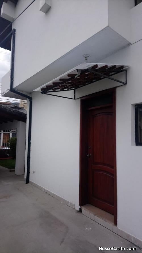 VENTA DE HERMOSA CASA AL MEJOR PRECIO 