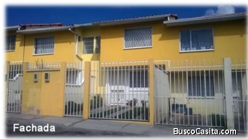 CASA DE VENTA CONJUNTO ARCO IRIS SAN ANTONIO DE PICHINCHA QUITO 