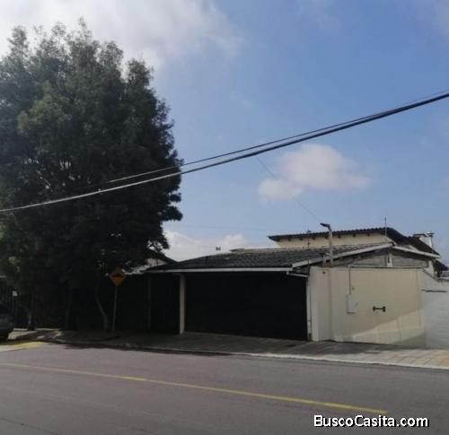 Venta Casa Quito Tenis