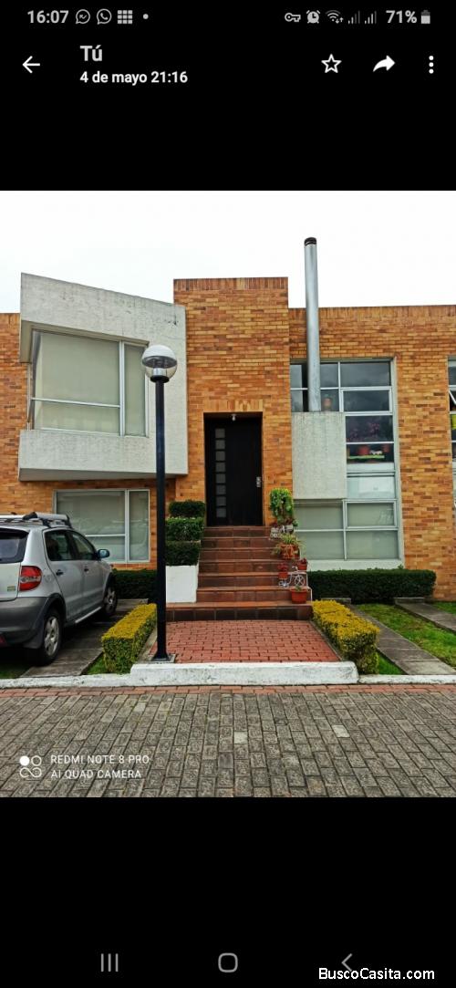 De oportunidad hermosa casa sector playa chica negociable 