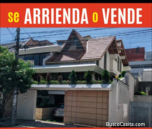 VENDO O ARRIENDO AMPLIA CASA INDEPENDIENTE SECTOR MARIANA DE JESÚS