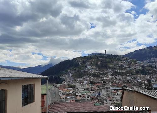 VENDO CASA TOLA ALTA HERMOSA VISTA AL PANECILLO