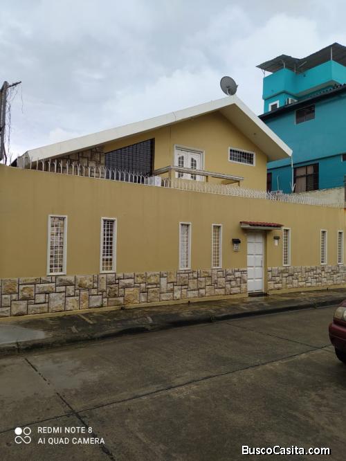 De vende hermosa casa