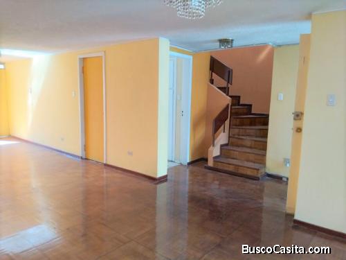 Acogedora Casa San Pedro Claver 200 metros