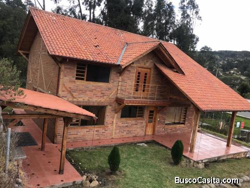 Se vende una casa rústica 