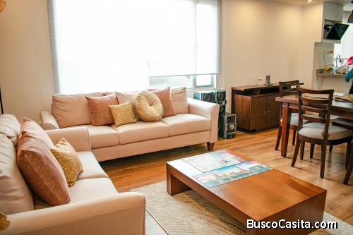  VENDO HERMOSO DEPARTAMENTO - FRENTE A URB. EL CONDADO       