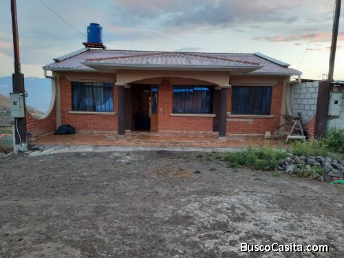 CASA EN VENTA  EN SANTA ISABEL-AZUAY VALLE DE YUNGUILLA