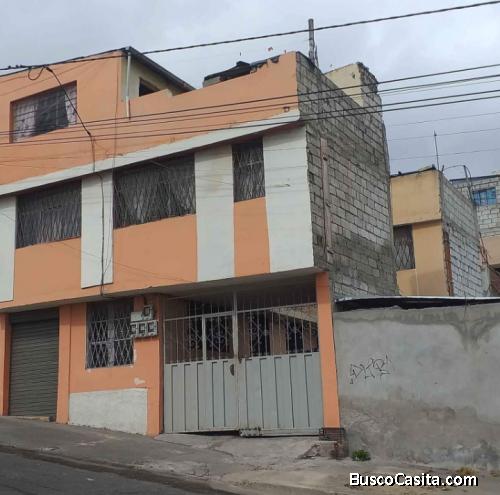 Casa rentera más local comercial