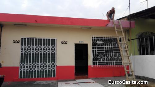 Vendo casa un solo dueño