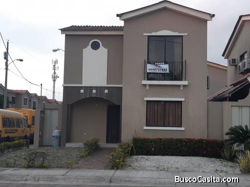 Venta Casa Urbanización La Romareda